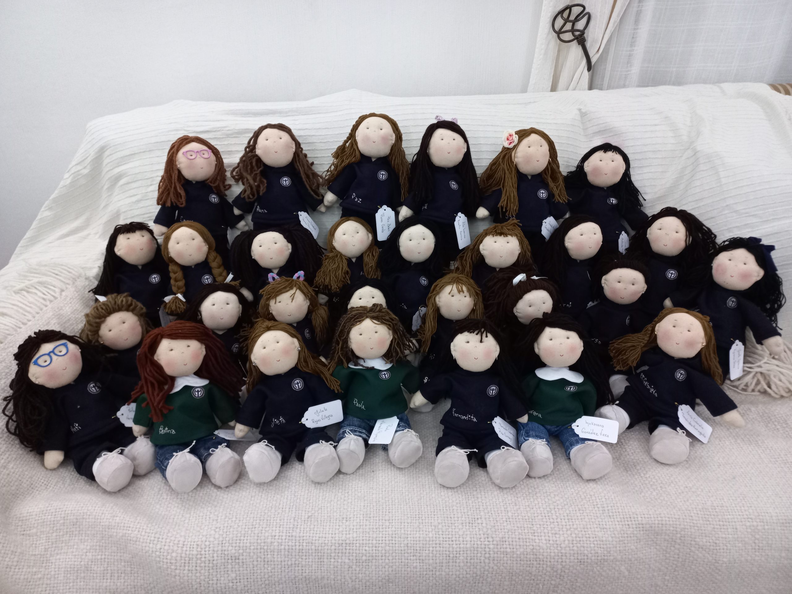 kinder-colegio-santa-maria-santiago-valor-unitario-25-000-personalizadas
